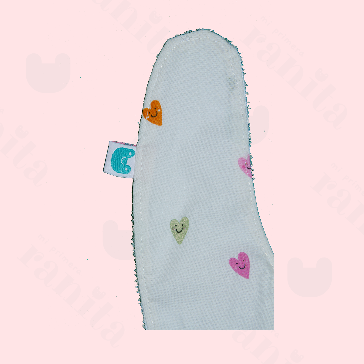 Babero Boomerang Corazones