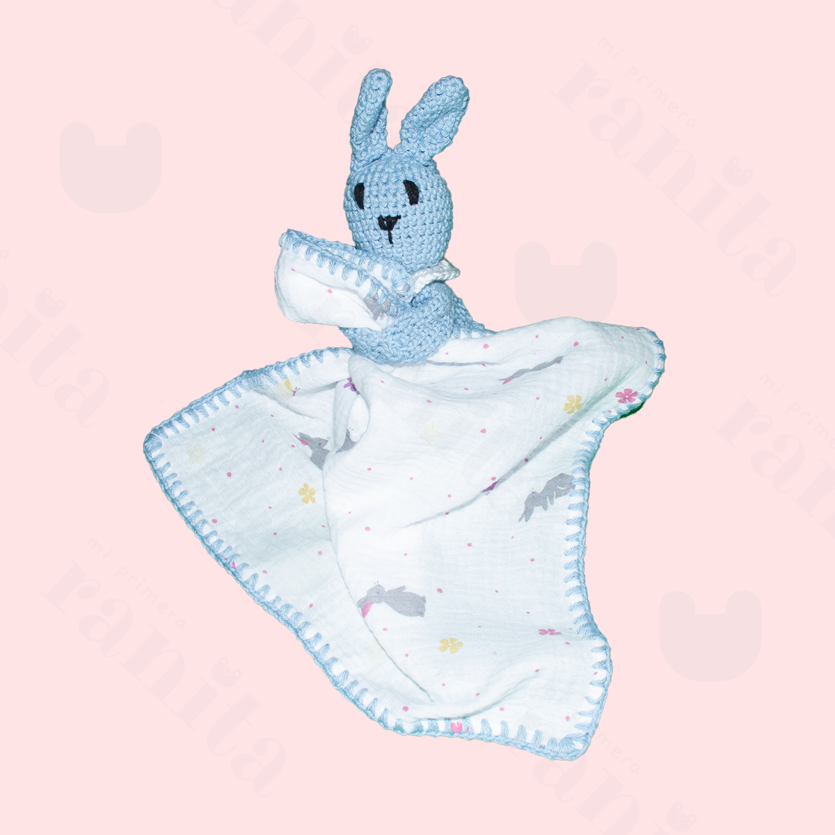 Muñeco Conejo con Muselina Bordado Azul